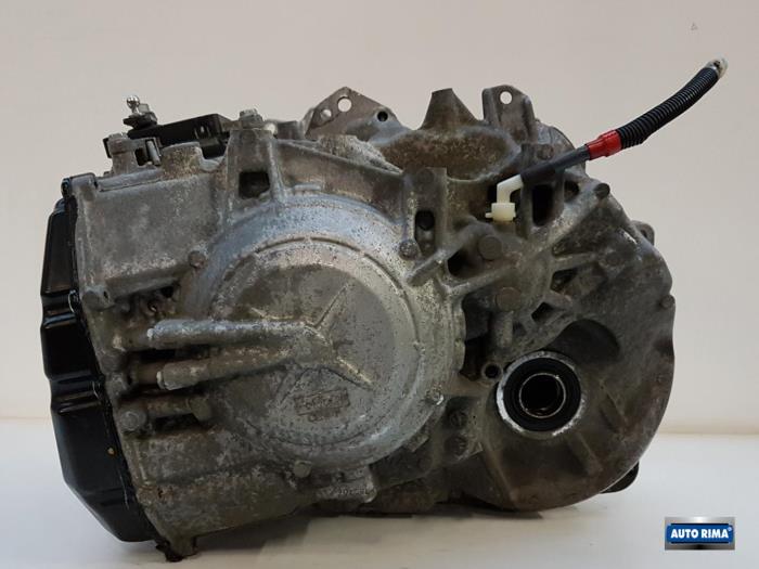 Gebruikte Automaatbak Volvo V60 I (FW/GW) 2.4 D5 20V Autom. Prijs € 1.996,44 Inclusief btw aangeboden door Auto Rima Druten