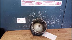 Gebruikte Chaufage Ventilatiemotor Suzuki Swift (SF310/413) 1.0i 5-Drs. Prijs op aanvraag aangeboden door de Graaf autodemontage B.V.