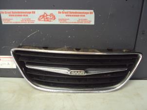 Gebruikte Grille Saab 9-3 Sport Estate (YS3F) 1.8i 16V Prijs op aanvraag aangeboden door de Graaf autodemontage B.V.