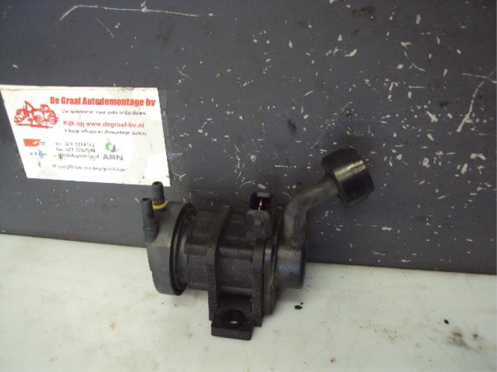 Gebruikte Turbo Overdrukklep Saab 9-5 (YS3E) 2.2 TiD 16V Prijs € 25,00 Margeregeling aangeboden door de Graaf autodemontage B.V.
