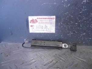Gebruikte Antenne Versterker Volvo V50 (MW) 2.0 D 16V Prijs € 20,00 Margeregeling aangeboden door de Graaf autodemontage B.V.