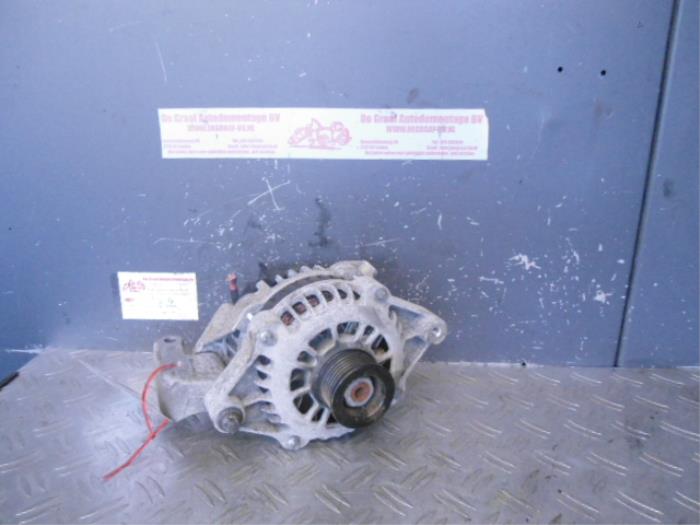 Gebruikte Dynamo Opel Omega B (25/26/27) 2.2 16V Prijs op aanvraag aangeboden door de Graaf autodemontage B.V.