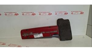 Gebruikte Afdekplaat motor Alfa Romeo 159 (939AX) 1.9 JTS 16V Prijs € 40,00 Margeregeling aangeboden door de Graaf autodemontage B.V.