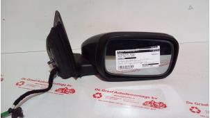 Gebruikte Buitenspiegel rechts Volvo V50 (MW) 1.6 D 16V Prijs € 50,00 Margeregeling aangeboden door de Graaf autodemontage B.V.