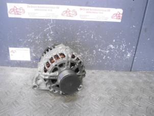 Gebruikte Dynamo Mitsubishi Colt (Z2/Z3) 1.5 DI-D 12V HP Prijs op aanvraag aangeboden door de Graaf autodemontage B.V.