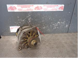 Gebruikte Dynamo Renault Clio (B/C57/357/557/577) 1.2i Kat. Prijs op aanvraag aangeboden door de Graaf autodemontage B.V.