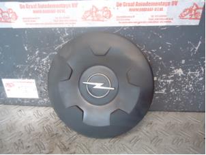 Gebruikte Wieldop Opel Vivaro 2.0 CDTI Prijs op aanvraag aangeboden door de Graaf autodemontage B.V.