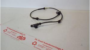 Gebruikte ABS Sensor Peugeot 107 1.0 12V Prijs € 20,00 Margeregeling aangeboden door de Graaf autodemontage B.V.