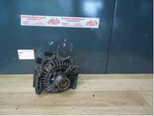 Gebruikte Dynamo Mercedes E Combi (S211) 3.2 E-280 CDI 24V Prijs op aanvraag aangeboden door de Graaf autodemontage B.V.