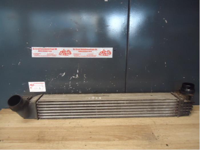 Gebruikte Intercooler Renault Megane III Grandtour (KZ) 1.5 dCi 110 Prijs op aanvraag aangeboden door de Graaf autodemontage B.V.