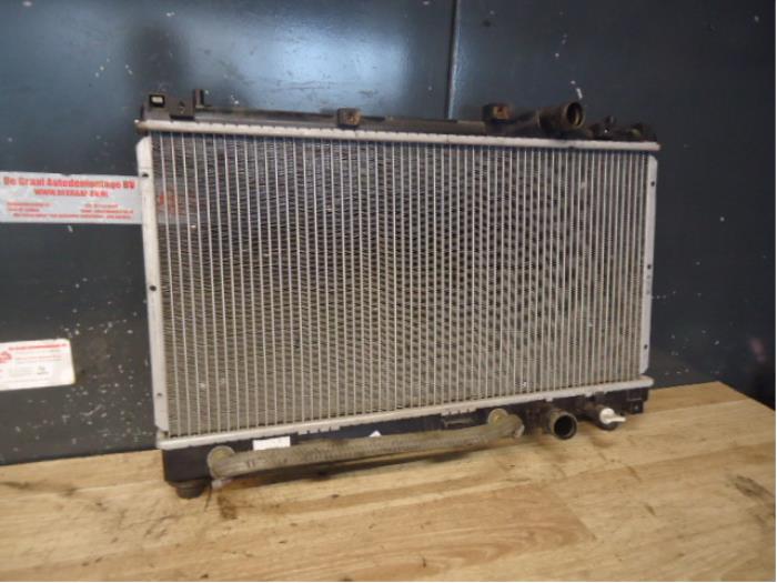 Gebruikte Radiateur Chrysler Neon Prijs € 45,00 Margeregeling aangeboden door de Graaf autodemontage B.V.
