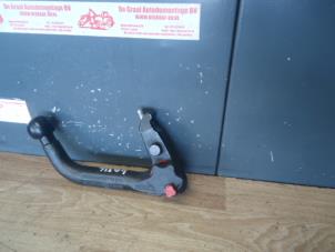 Gebruikte Trekhaakkogel Skoda Octavia Combi (1U5) 2.0 SLX Prijs € 45,00 Margeregeling aangeboden door de Graaf autodemontage B.V.