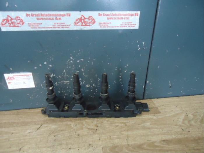 Gebruikte Bobine Opel Astra G (F07) Prijs € 30,00 Margeregeling aangeboden door de Graaf autodemontage B.V.