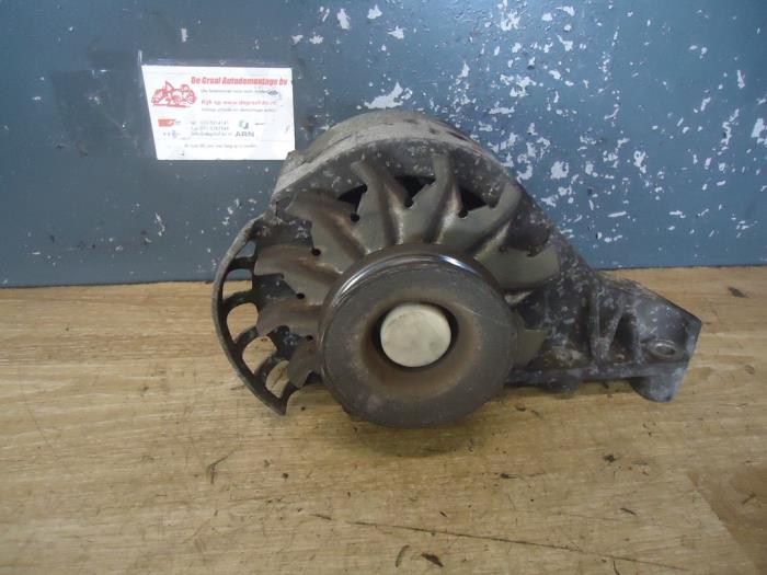 Dynamo van een Renault Twingo (C06) 1.2 SPi Phase I 1996