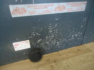 Gebruikte Afdekkap koplamp links Citroen Jumpy (G9) 1.6 HDI 16V Prijs € 7,50 Margeregeling aangeboden door de Graaf autodemontage B.V.