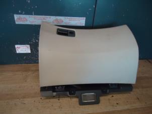 Gebruikte Dashboardkastje Volvo S80 (TR/TS) 2.9 SE 24V Prijs € 30,00 Margeregeling aangeboden door de Graaf autodemontage B.V.