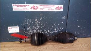 Gebruikte Homokineetas links-voor Volvo S80 (TR/TS) 2.9 SE 24V Prijs € 75,00 Margeregeling aangeboden door de Graaf autodemontage B.V.