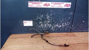 Gebruikte ABS Sensor Opel Agila (B) 1.2 16V Prijs € 20,00 Margeregeling aangeboden door de Graaf autodemontage B.V.