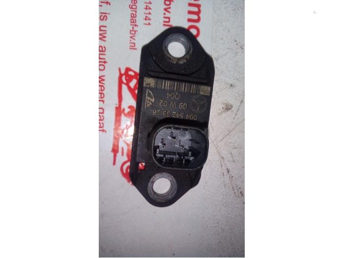 Gebruikte Snelheid Sensor Mercedes S (W221) 3.0 S-320 CDI 24V Prijs € 35,00 Margeregeling aangeboden door de Graaf autodemontage B.V.