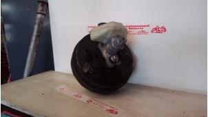 Gebruikte Rembekrachtiger Mercedes S (W221) 3.0 S-320 CDI 24V Prijs € 125,00 Margeregeling aangeboden door de Graaf autodemontage B.V.