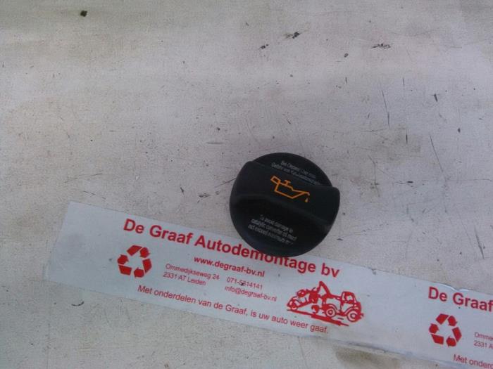 Gebruikte Oliedop Volkswagen Fox (5Z) 1.2 Prijs € 7,50 Margeregeling aangeboden door de Graaf autodemontage B.V.