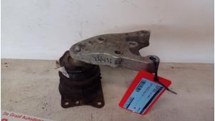 Gebruikte Motorsteun Seat Ibiza IV SC (6J1) 1.2 12V Prijs € 25,00 Margeregeling aangeboden door de Graaf autodemontage B.V.