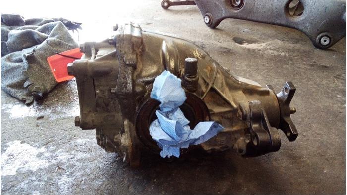 Differentieel achter van een Mercedes-Benz S (W221) 3.0 S-320 CDI 24V 2006