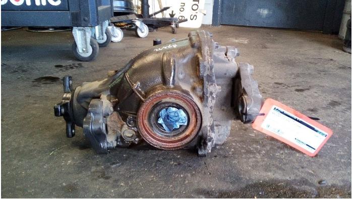 Differentieel achter van een Mercedes-Benz S (W221) 3.0 S-320 CDI 24V 2006