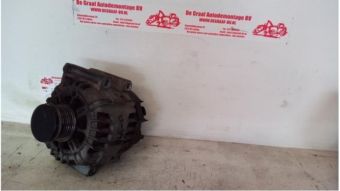Gebruikte Alternator Opel Corsa D 1.3 CDTi 16V ecoFLEX Prijs € 35,00 Margeregeling aangeboden door de Graaf autodemontage B.V.