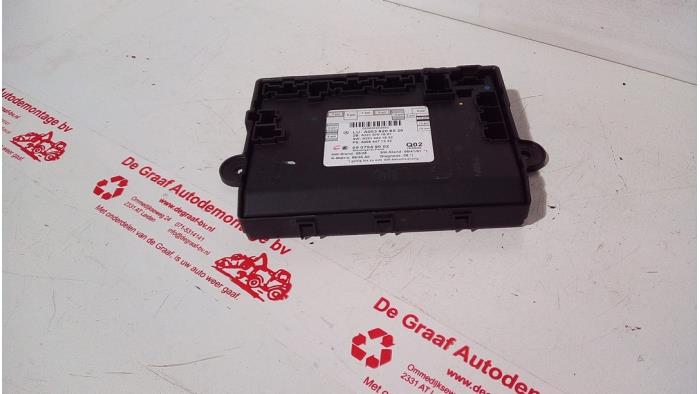 Gebruikte Module Comfort Mercedes S (W221) 3.0 S-320 CDI 24V Prijs € 100,00 Margeregeling aangeboden door de Graaf autodemontage B.V.
