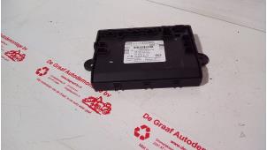 Gebruikte Comfort Module Mercedes S (W221) 3.0 S-320 CDI 24V Prijs € 100,00 Margeregeling aangeboden door de Graaf autodemontage B.V.