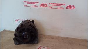 Gebruikte Dynamo Volkswagen Golf III (1H1) 1.8 GL,GT Prijs € 40,00 Margeregeling aangeboden door de Graaf autodemontage B.V.