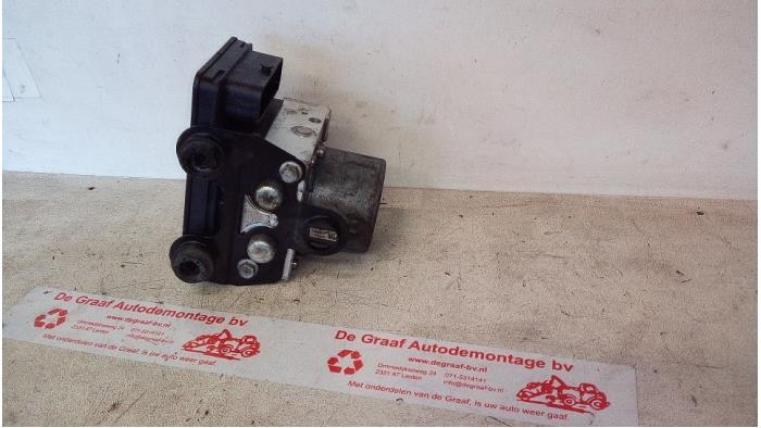 Gebruikte ABS Pomp Seat Mii 1.0 12V Prijs € 65,00 Margeregeling aangeboden door de Graaf autodemontage B.V.