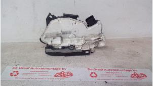 Gebruikte Deurslot Mechaniek 2Deurs links Seat Ibiza IV SC (6J1) 1.2 12V Prijs € 35,00 Margeregeling aangeboden door de Graaf autodemontage B.V.