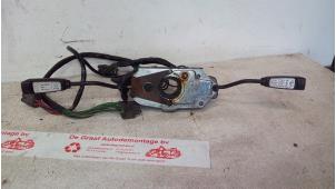 Gebruikte Combischakelaar Stuurkolom Jaguar XJ Prijs € 125,00 Margeregeling aangeboden door de Graaf autodemontage B.V.