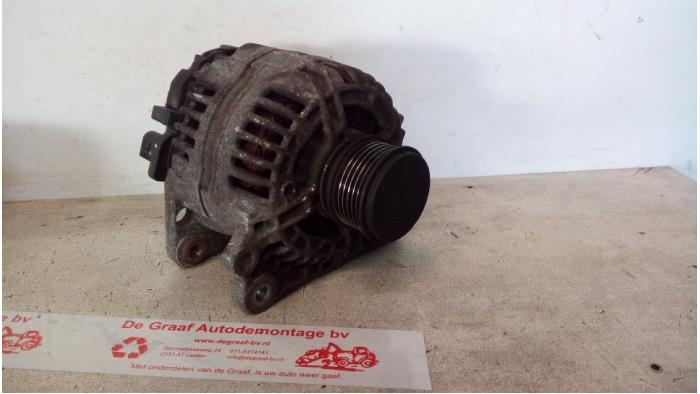 Gebruikte Dynamo Seat Inca (6K9) 1.9 SDI Prijs € 35,00 Margeregeling aangeboden door de Graaf autodemontage B.V.