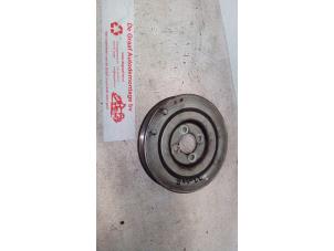 Gebruikte Poelie Krukas Opel Corsa D 1.3 CDTi 16V ecoFLEX Prijs € 30,00 Margeregeling aangeboden door de Graaf autodemontage B.V.