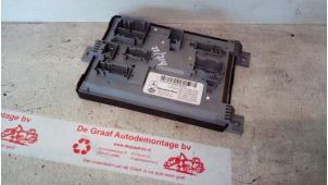 Gebruikte Comfort Module Mercedes E (W213) E-220d 2.0 Turbo 16V Prijs € 75,00 Margeregeling aangeboden door de Graaf autodemontage B.V.