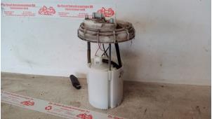 Gebruikte Benzinepomp Fiat 500C (312) 0.9 TwinAir 80 Prijs € 45,00 Margeregeling aangeboden door de Graaf autodemontage B.V.