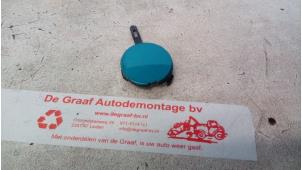 Gebruikte Afdekkap Sleepoog achter Renault Modus/Grand Modus (JP) 1.2 16V Prijs € 15,00 Margeregeling aangeboden door de Graaf autodemontage B.V.