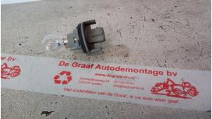 Gebruikte Koplamp fitting Toyota Aygo (B40) 1.0 12V VVT-i Prijs € 15,00 Margeregeling aangeboden door de Graaf autodemontage B.V.