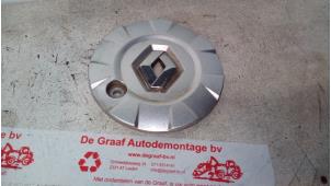 Gebruikte Wieldop Renault Clio Prijs € 12,50 Margeregeling aangeboden door de Graaf autodemontage B.V.