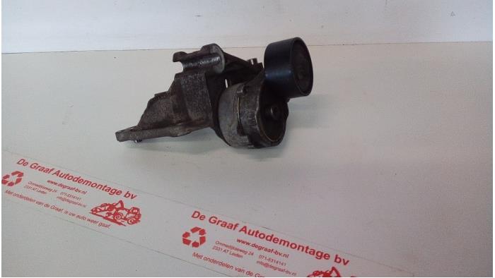 Gebruikte Spanrol Multiriem Citroen C4 Cactus (0B/0P) 1.2 PureTech 82 12V Prijs € 25,00 Margeregeling aangeboden door de Graaf autodemontage B.V.
