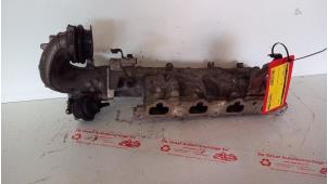 Gebruikte Inlaatspruitstuk Mini Mini Cooper S (R53) 1.6 16V Prijs € 60,00 Margeregeling aangeboden door de Graaf autodemontage B.V.