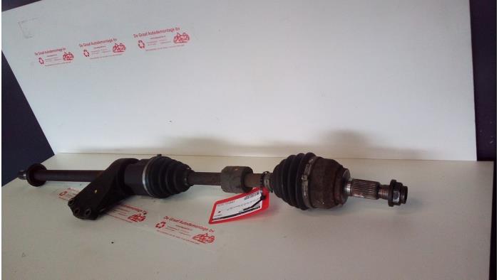 Gebruikte Steekas rechts-voor Rover 75 1.8 16V Classic Prijs € 40,00 Margeregeling aangeboden door de Graaf autodemontage B.V.