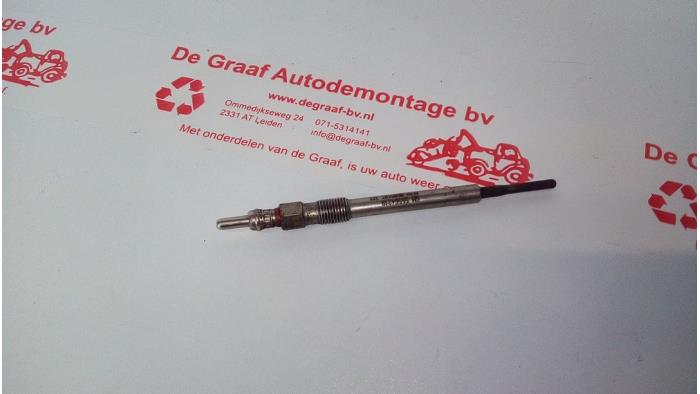 Gebruikte Gloeikaars Opel Corsa D 1.3 CDTi 16V ecoFLEX Prijs € 20,00 Margeregeling aangeboden door de Graaf autodemontage B.V.