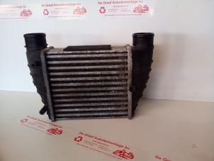 Gebruikte Intercooler Audi A4 Avant (B7) Prijs € 45,00 Margeregeling aangeboden door de Graaf autodemontage B.V.