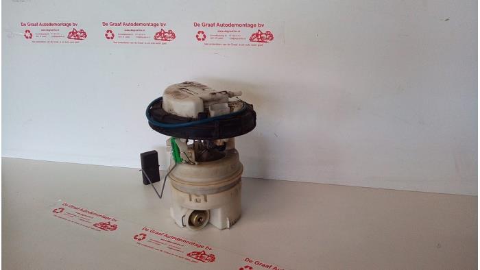 Gebruikte Benzinepomp Peugeot 307 CC (3B) 2.0 16V Prijs € 30,00 Margeregeling aangeboden door de Graaf autodemontage B.V.
