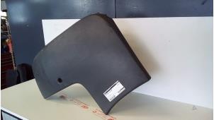 Gebruikte Bumperhoek links-achter Opel Vivaro 2.5 DTI 16V Prijs € 35,00 Margeregeling aangeboden door de Graaf autodemontage B.V.