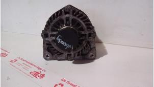 Gebruikte Dynamo Renault Grand Scénic III (JZ) 1.4 16V TCe 130 Prijs € 55,00 Margeregeling aangeboden door de Graaf autodemontage B.V.